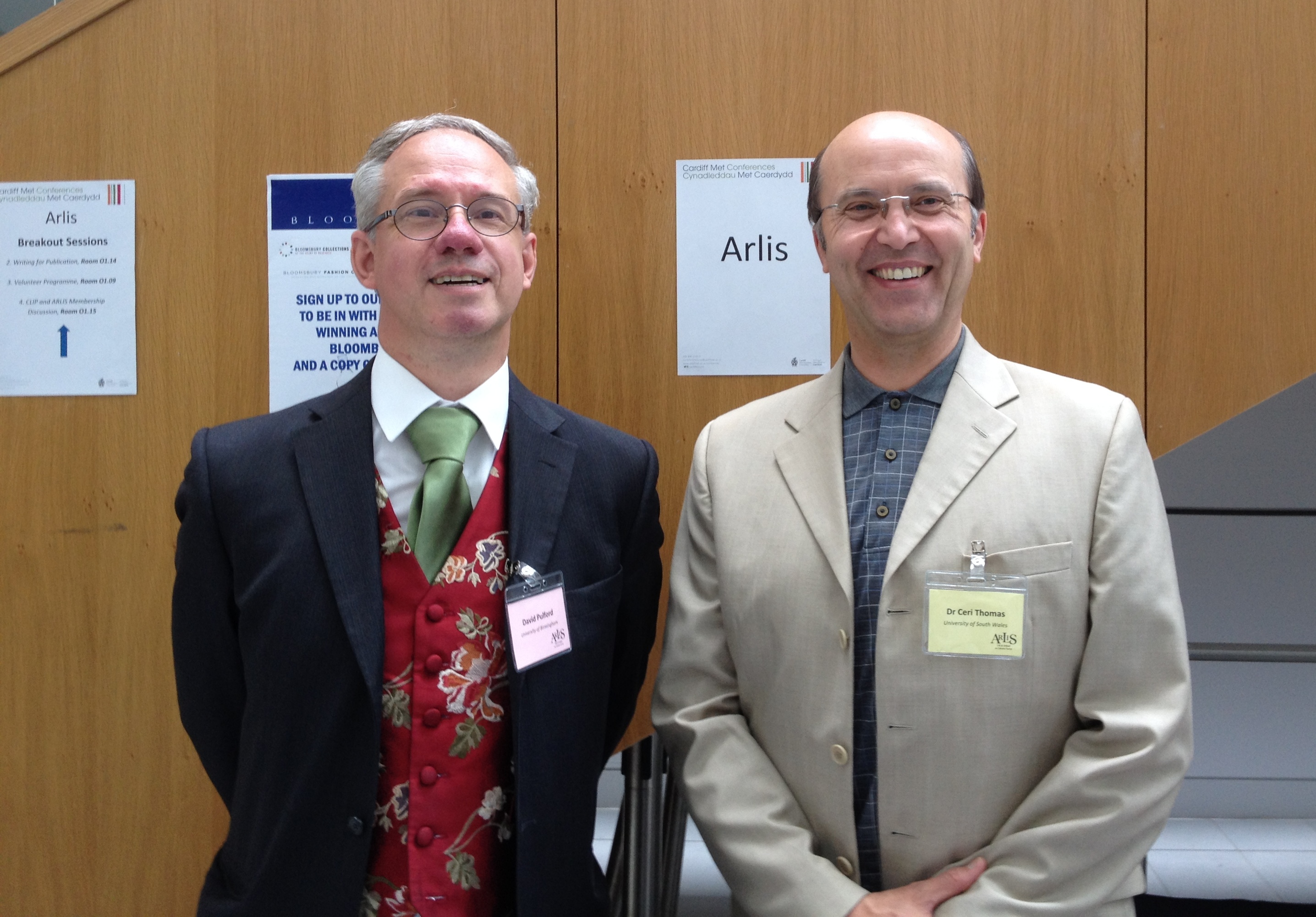 David Pulford (Arlis Chair) and Ceri Thomas, Arlis conference, Cardiff Metropolitan University 16 July 2015