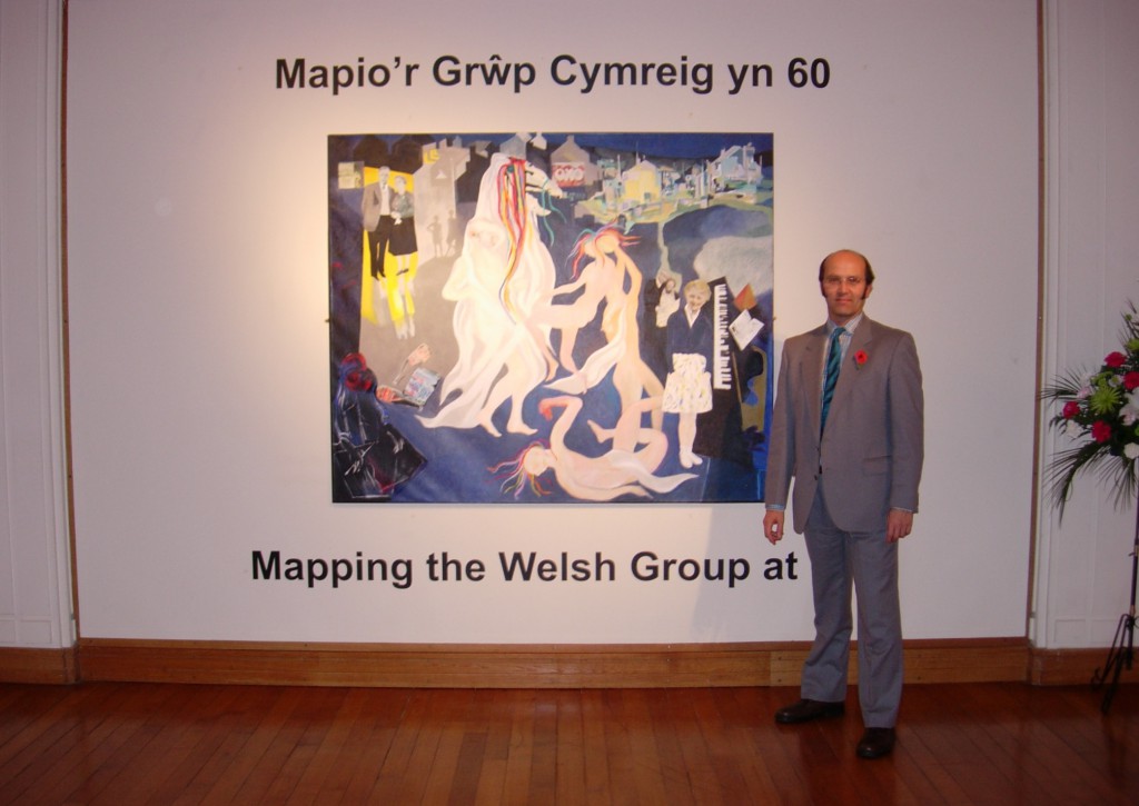 Ceri Thomas at the 'Mapping the Welsh Group at 60 / Mapio'r Grwp Cymreig yn 60' exhibition, National Library of Wales 2008