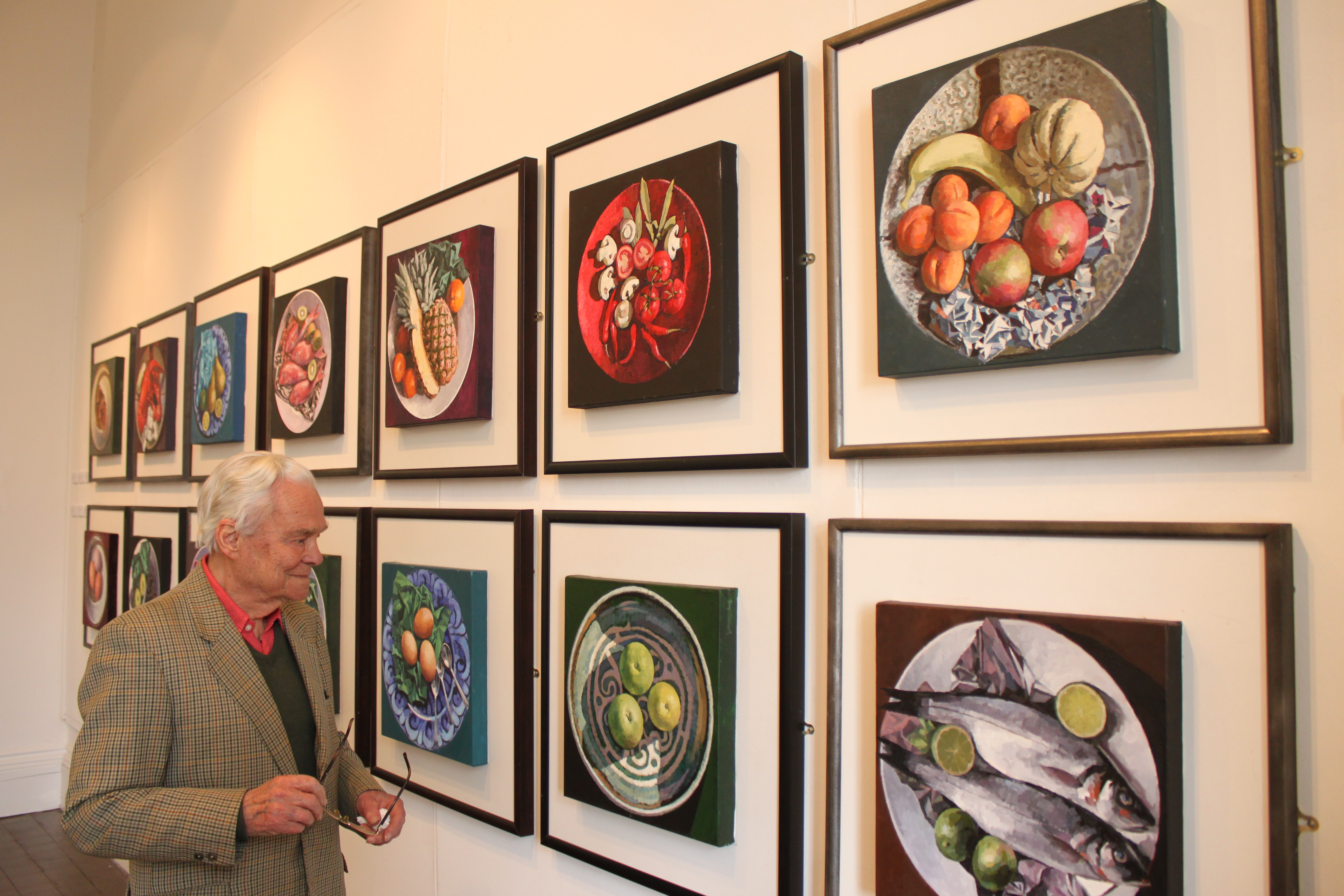 Bryn Richards with his still life on a plate series, Oriel y Bont, 2012