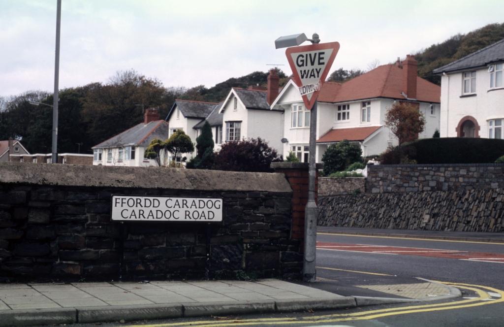 'Cofio Caradog: Fordd Caradog / Caradoc Road, Aberystwyth' photograph (23 October 2004)